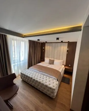 Hotel Palace San Valentino Aparthotel *